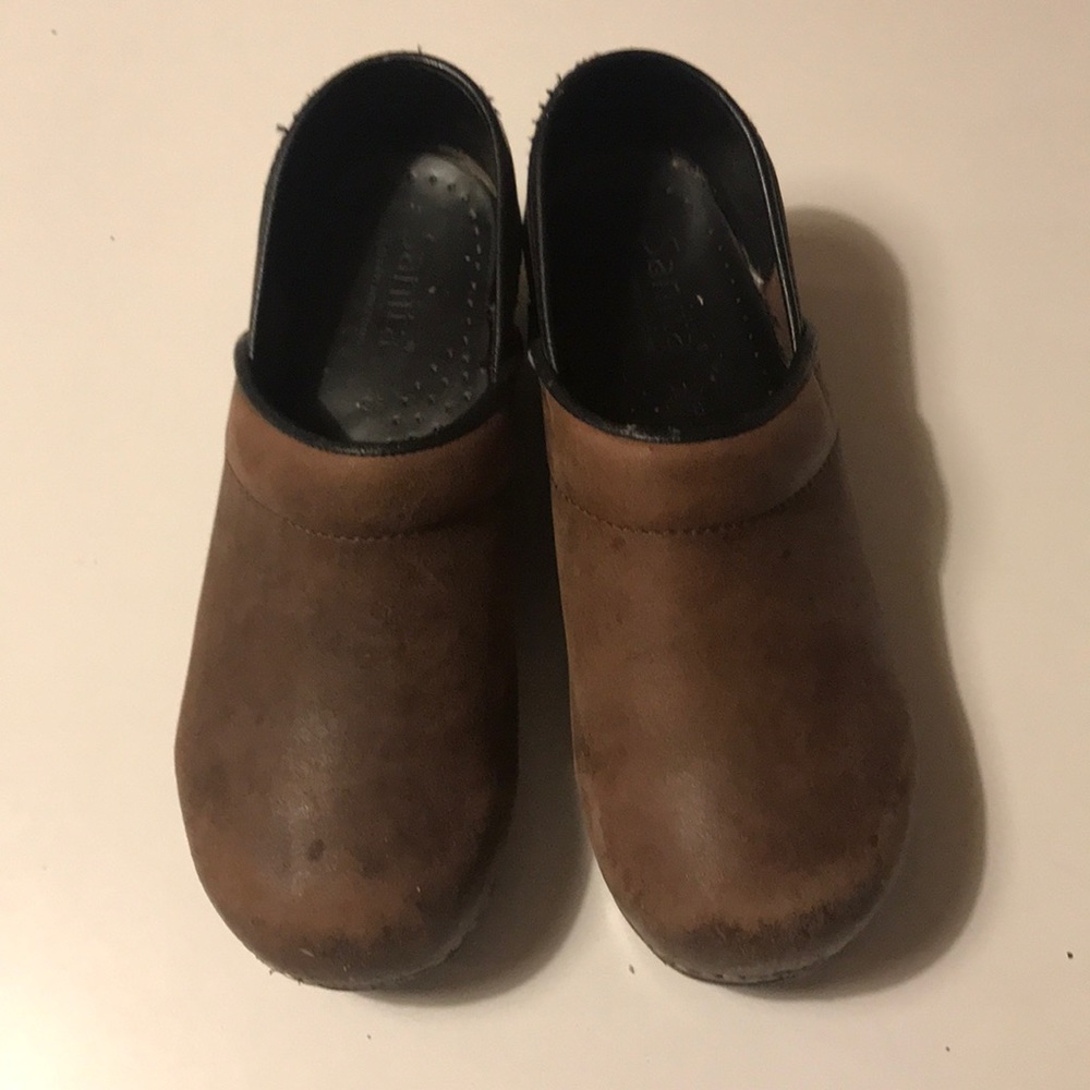 Sanita Danish Brown Leather Clogs